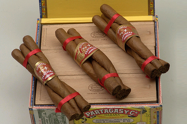 сигары Partagas Culebras 