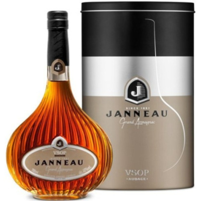 Бренди Арманьяк Armagnac Janneau VSOP in metal box