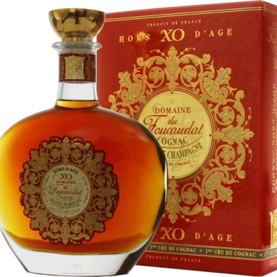 Коньяк Domaine du Foucaudat XO Hors d'Age, in decanter, gift box, 0.7 л